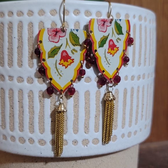 One of a kind handmade floral tassel earrings - Picture 3 of 4